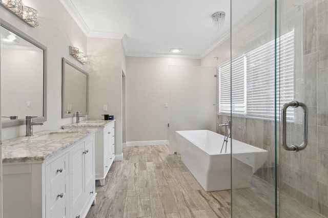 5521 SW 109th Avenue, Davie, FL 33328