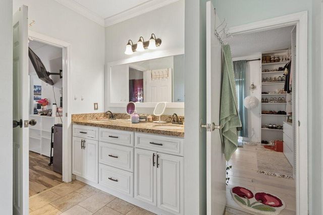 5521 SW 109th Avenue, Davie, FL 33328