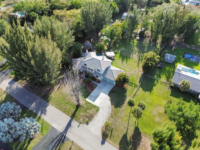 5521 SW 109th Avenue, Davie, FL 33328