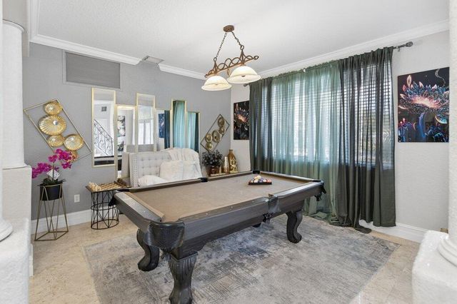 5521 SW 109th Avenue, Davie, FL 33328