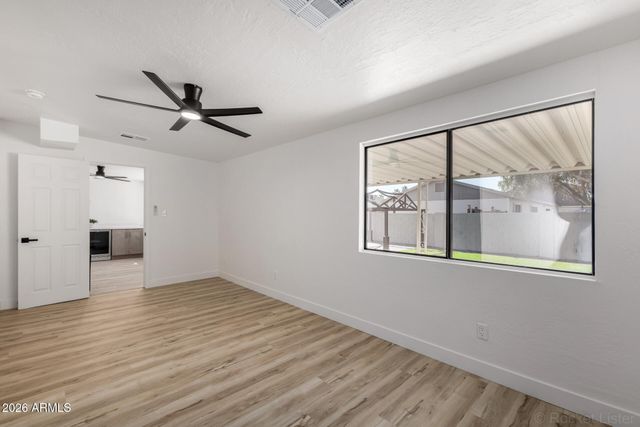 4749 E CONTESSA Street, Mesa, AZ 85205