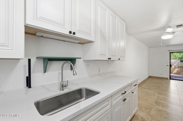 12627 N LA MONTANA Drive 110, Fountain Hills, AZ 85268