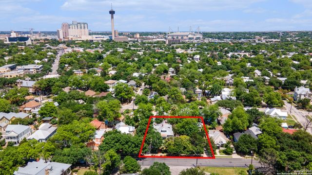 516 E GUENTHER ST, San Antonio, TX 78210