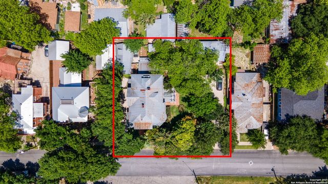 516 E GUENTHER ST, San Antonio, TX 78210