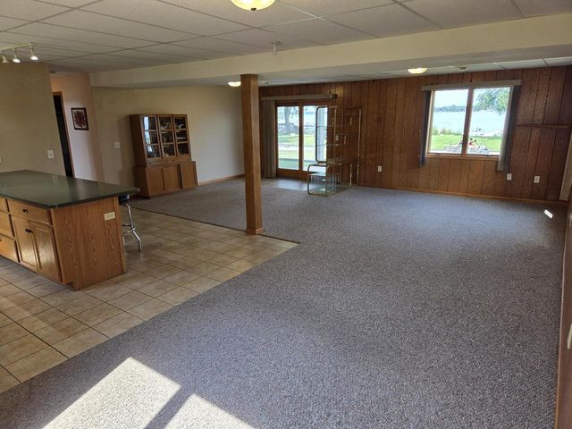1806 E Road 3, Edgerton, WI 53534
