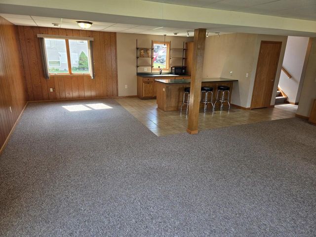 1806 E Road 3, Edgerton, WI 53534