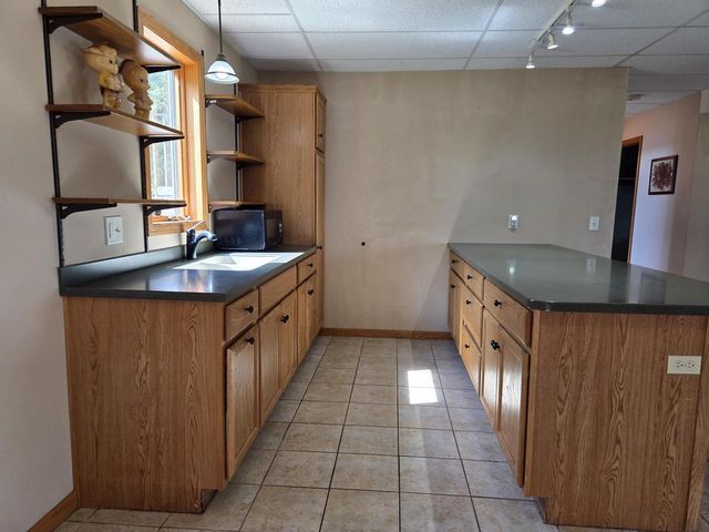 1806 E Road 3, Edgerton, WI 53534