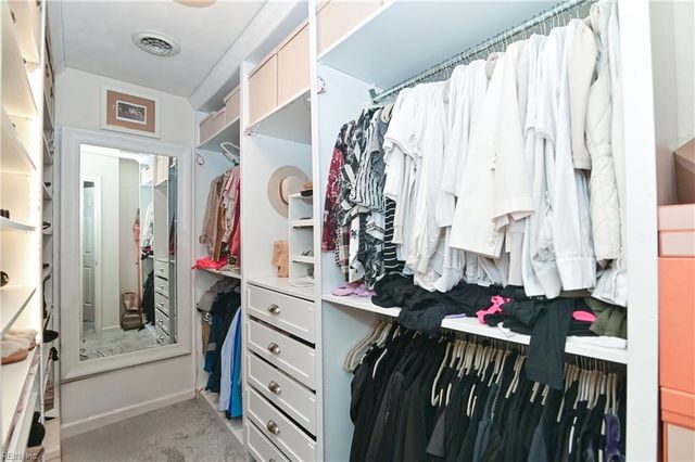 1140 Fairway DR, Chesapeake, VA 23320