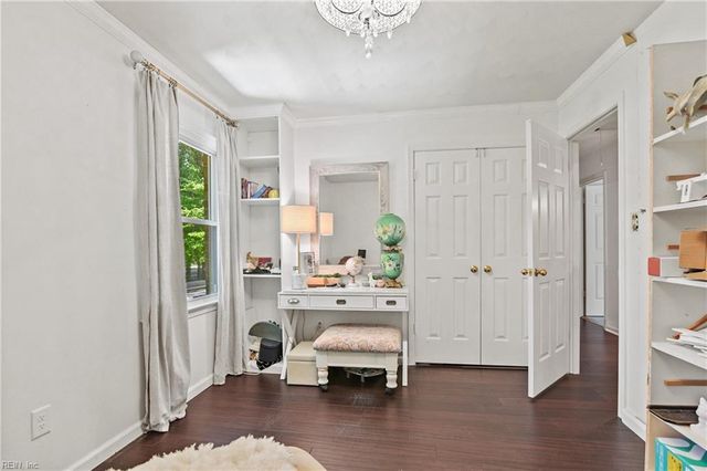 1140 Fairway DR, Chesapeake, VA 23320