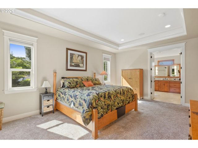 13306 Se Kanne Rd, Happy Valley, OR 97086