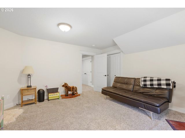 13306 Se Kanne Rd, Happy Valley, OR 97086