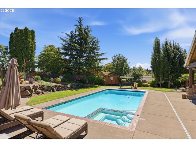 13306 Se Kanne Rd, Happy Valley, OR 97086