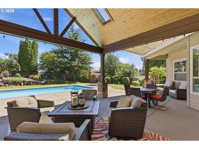 13306 Se Kanne Rd, Happy Valley, OR 97086