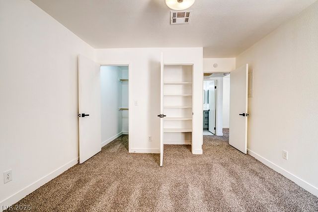 5121 Lindell Road 206, Las Vegas, NV 89118