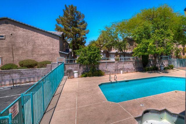 5121 Lindell Road 206, Las Vegas, NV 89118