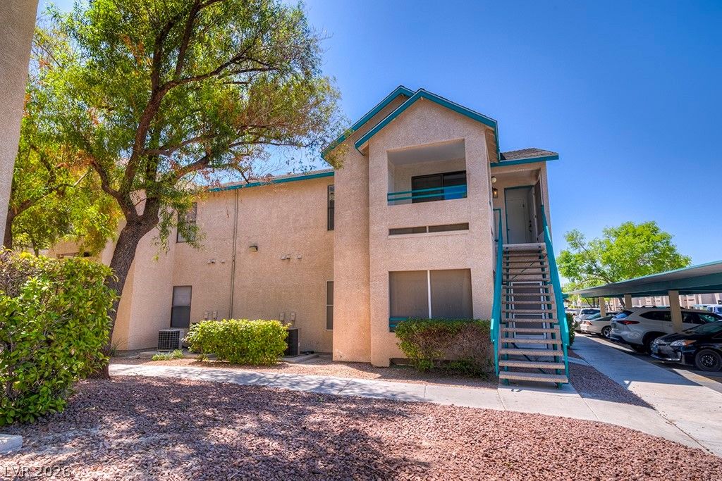 5121 Lindell Road 206, Las Vegas, NV 89118