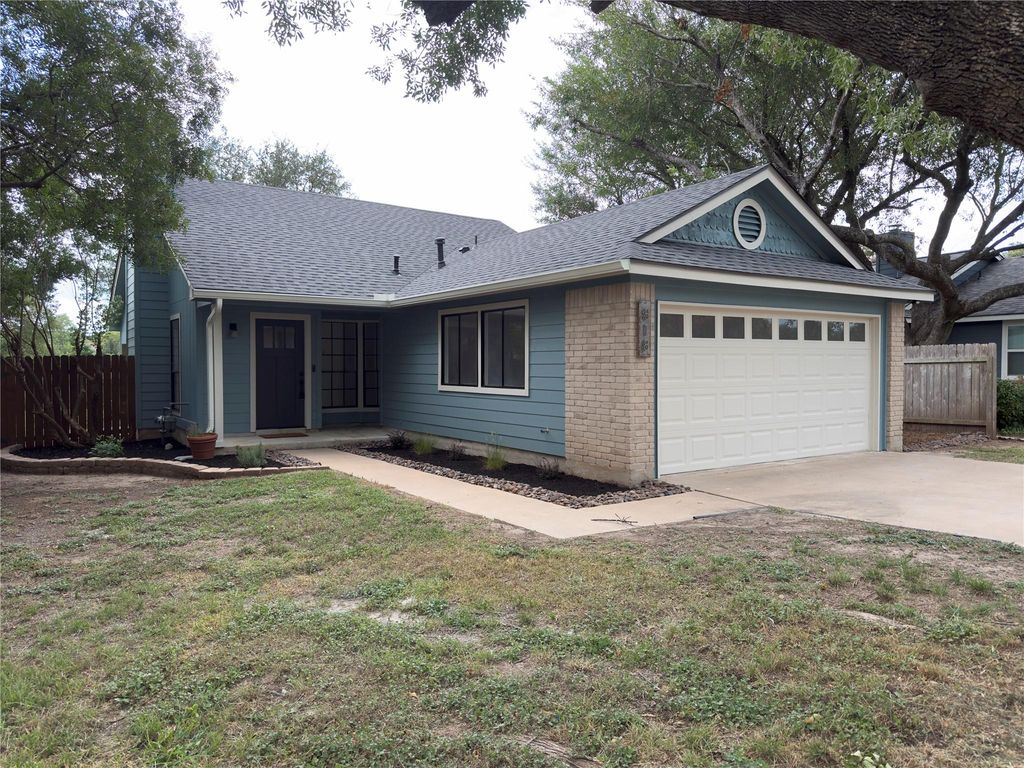 818 Russet Valley DR, Cedar Park, TX 78613