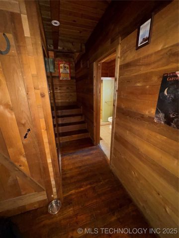 98 Kw Q, Moyers, OK 74557