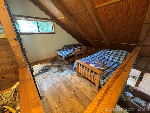 98 Kw Q, Moyers, OK 74557