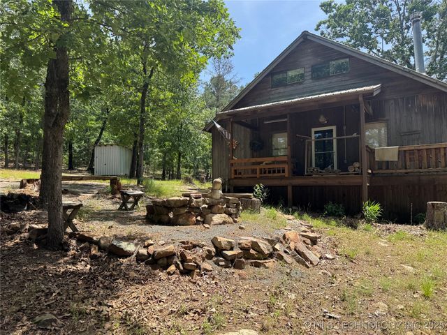 98 Kw Q, Moyers, OK 74557