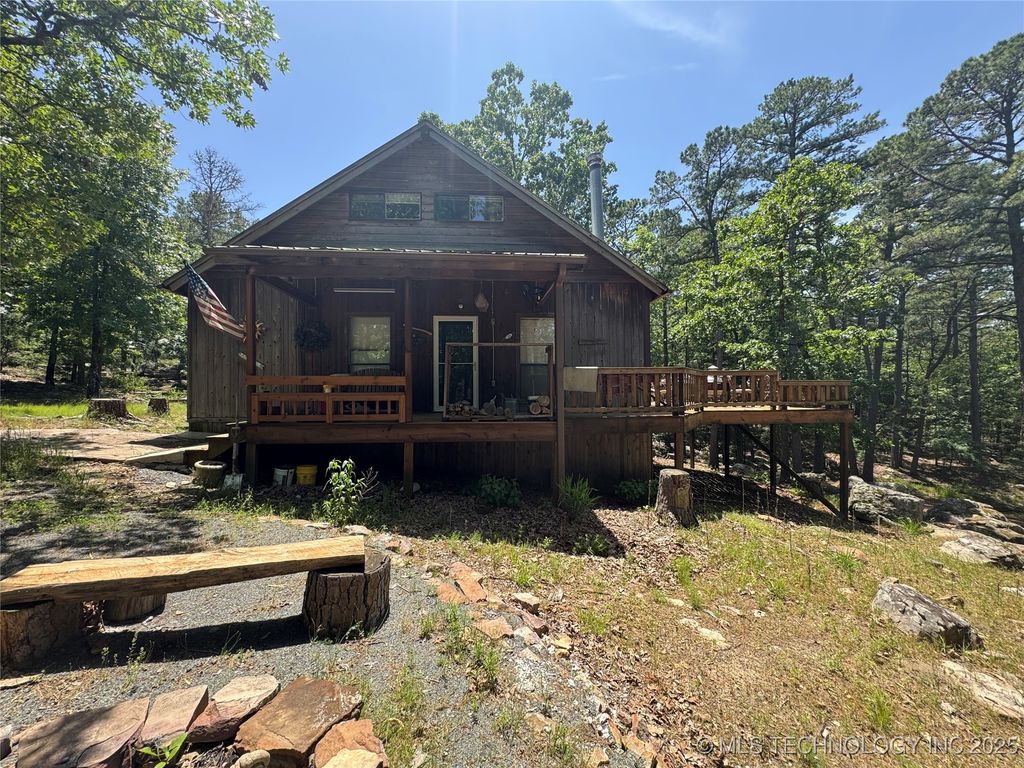 98 Kw Q, Moyers, OK 74557