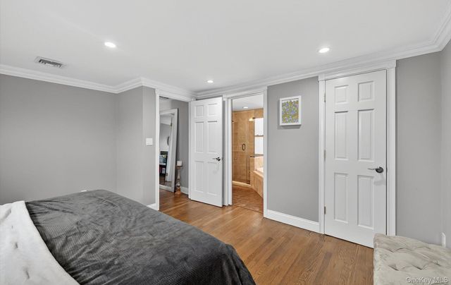 54 W 2nd Street, Freeport, NY 11520