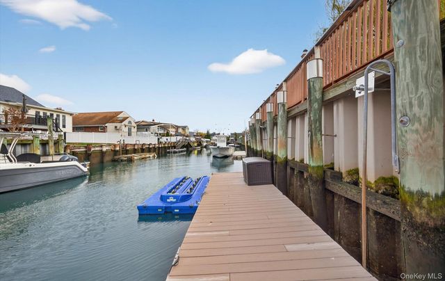 54 W 2nd Street, Freeport, NY 11520