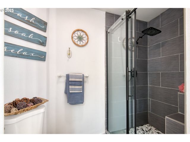 7531 Sw CRISP Dr, Beaverton, OR 97007