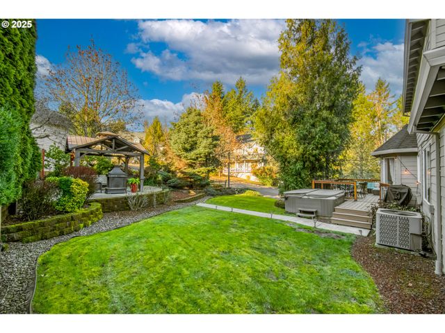 7531 Sw CRISP Dr, Beaverton, OR 97007