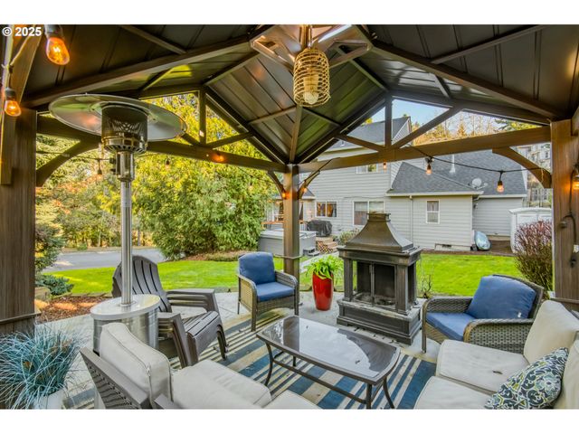 7531 Sw CRISP Dr, Beaverton, OR 97007