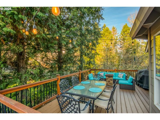 7531 Sw CRISP Dr, Beaverton, OR 97007