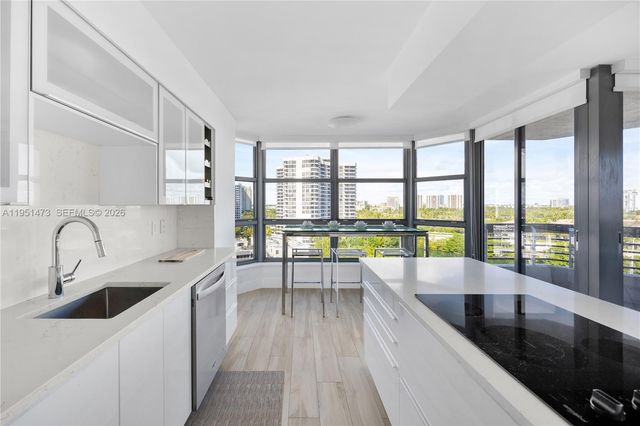 3530 Mystic Pointe Dr 1206, Aventura, FL 33180