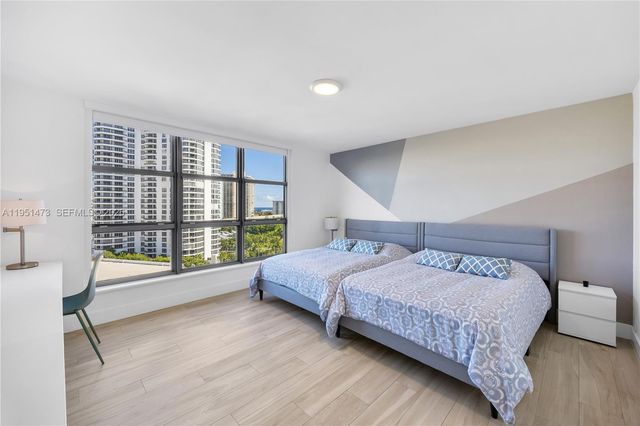 3530 Mystic Pointe Dr 1206, Aventura, FL 33180