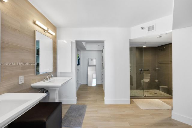 3530 Mystic Pointe Dr 1206, Aventura, FL 33180