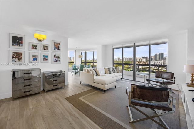 3530 Mystic Pointe Dr 1206, Aventura, FL 33180