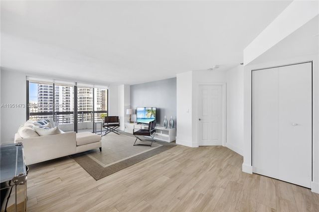 3530 Mystic Pointe Dr 1206, Aventura, FL 33180