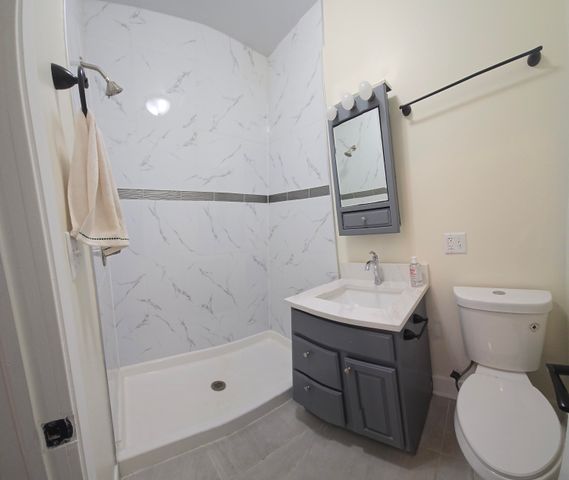 4332 Olcott Avenue, East Chicago, IN 46312
