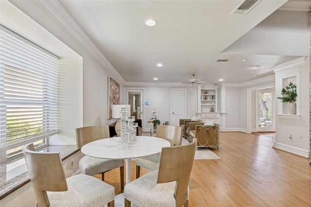 5322 W Mockingbird Lane, Dallas, TX 75209