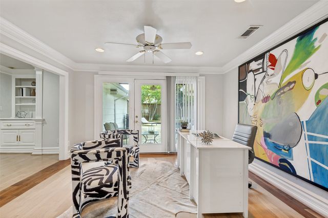 5322 W Mockingbird Lane, Dallas, TX 75209