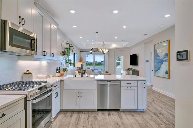 18173 CHERISHED LOOP, Bradenton, FL 34211