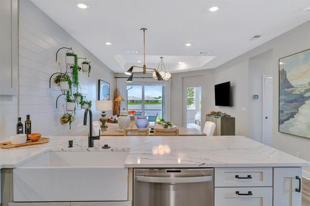 18173 CHERISHED LOOP, Bradenton, FL 34211