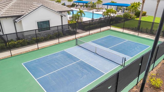 18173 CHERISHED LOOP, Bradenton, FL 34211