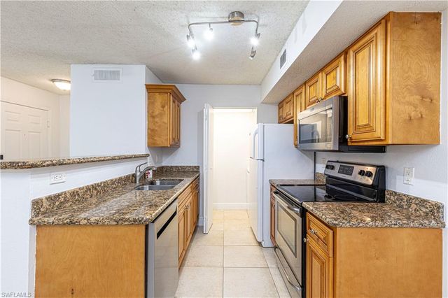12610 Equestrian CIR 1613, Fort Myers, FL 33907