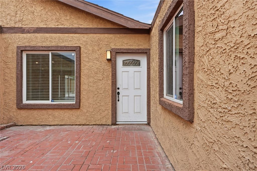 2240 Conchita Street, Las Vegas, NV 89108 — photo 5