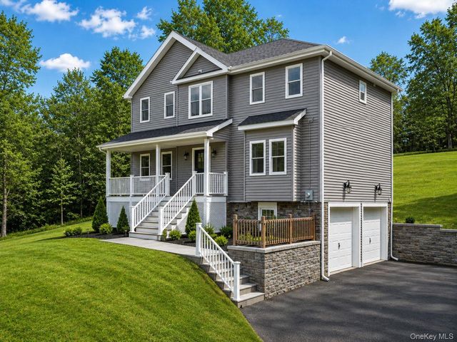 18 Fernglade Court, Monroe, NY 10950