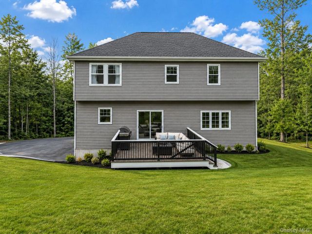 18 Fernglade Court, Monroe, NY 10950