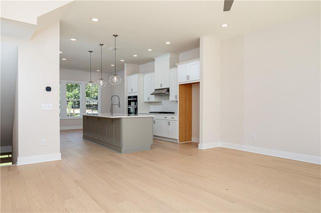 2698 Evers Drive NE 94, Marietta, GA 30066