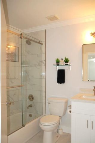 10700 NW 14th Street 146, Plantation, FL 33322