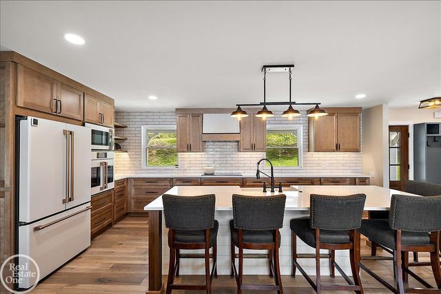 5231 Mattawa Drive, Independence Twp, MI 48348