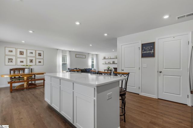 294 Utica Bend Court, Seneca, SC 29678